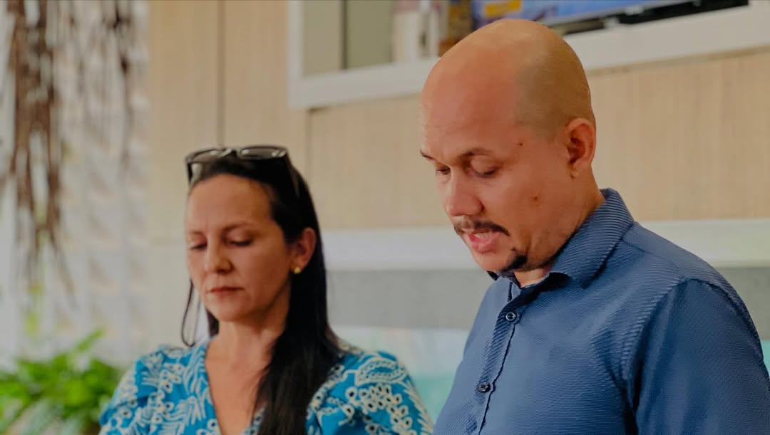 Momento de descontração e risadas entre as crianças - Imagem 57